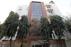 Bfour Residency | Rooms & Kitchen, Delhi