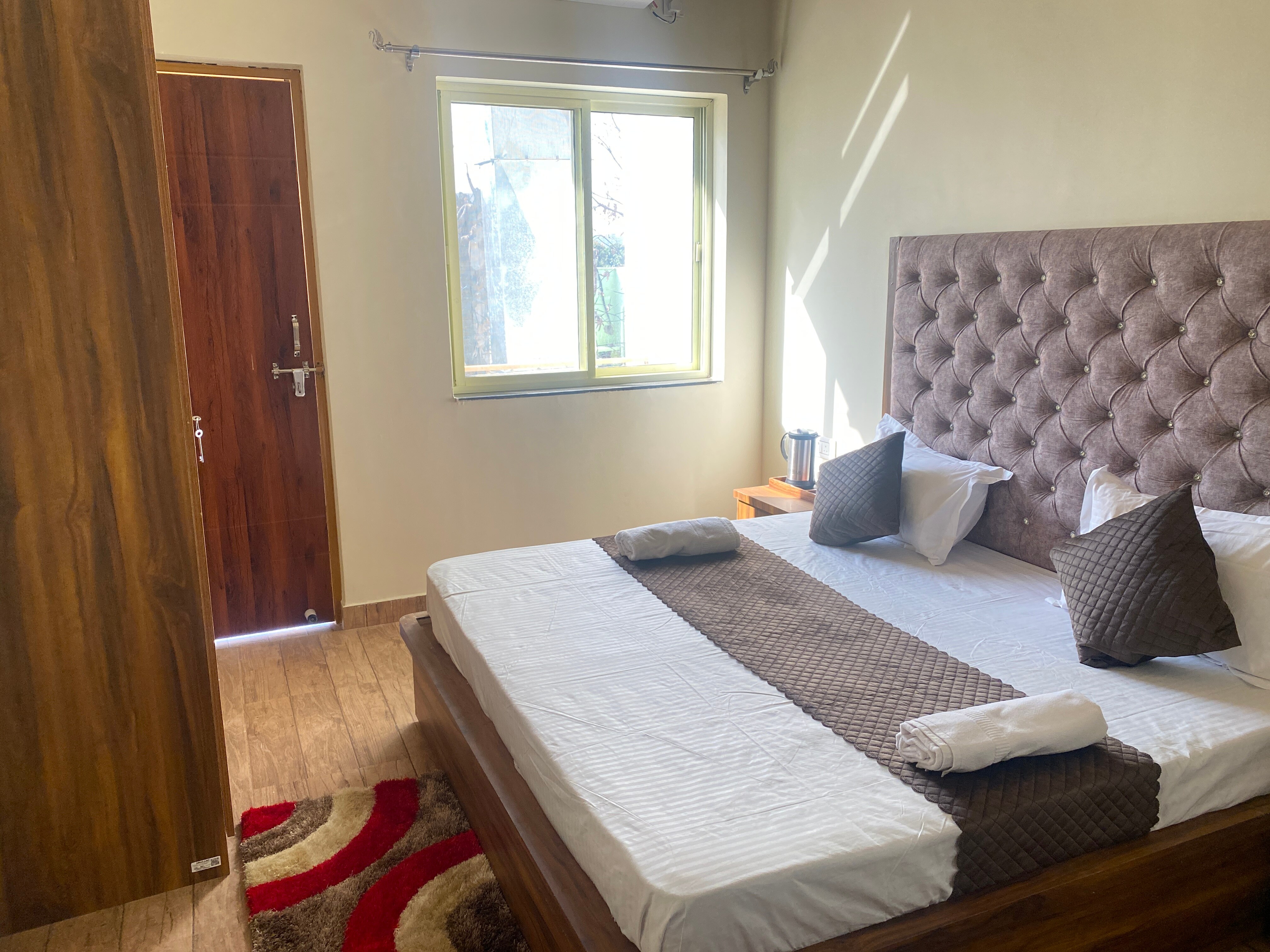 Hotel Royal Shivam Residency - Tap to explore photos