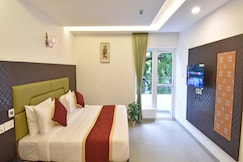 AKG Hotel, Pondicherry
