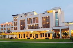 Vatika Premier Hotel