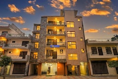 FabHotel KD6 Plaza Residency, Delhi