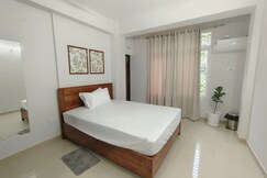 La Vita Oasis MC Road, Guwahati
