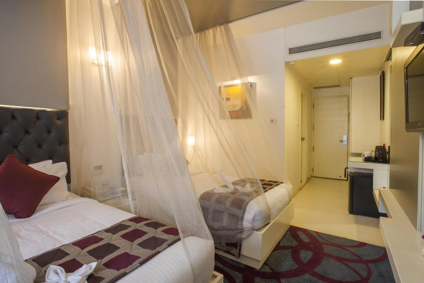 Blupetal - A Business Hotel - Tap to explore photos