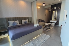 Cozy corner by Luxury Loft, Noida