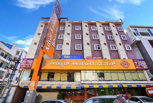 FabHotel Ginger Suites