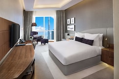 Radisson Blu Waterfront, Dubai