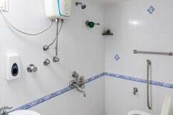 Ac Private room in thane, Thane