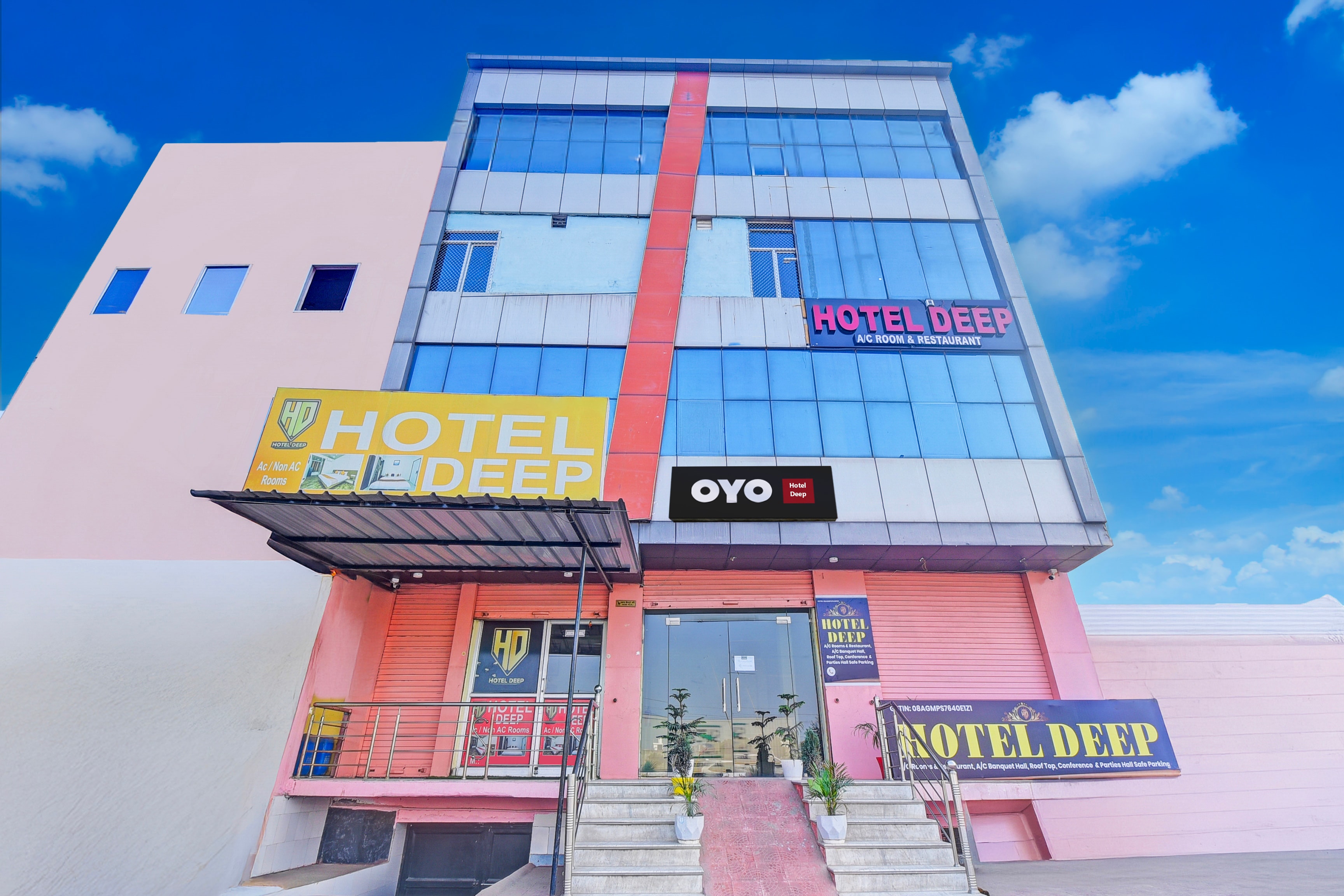 Hotel O Deep - Tap to explore photos