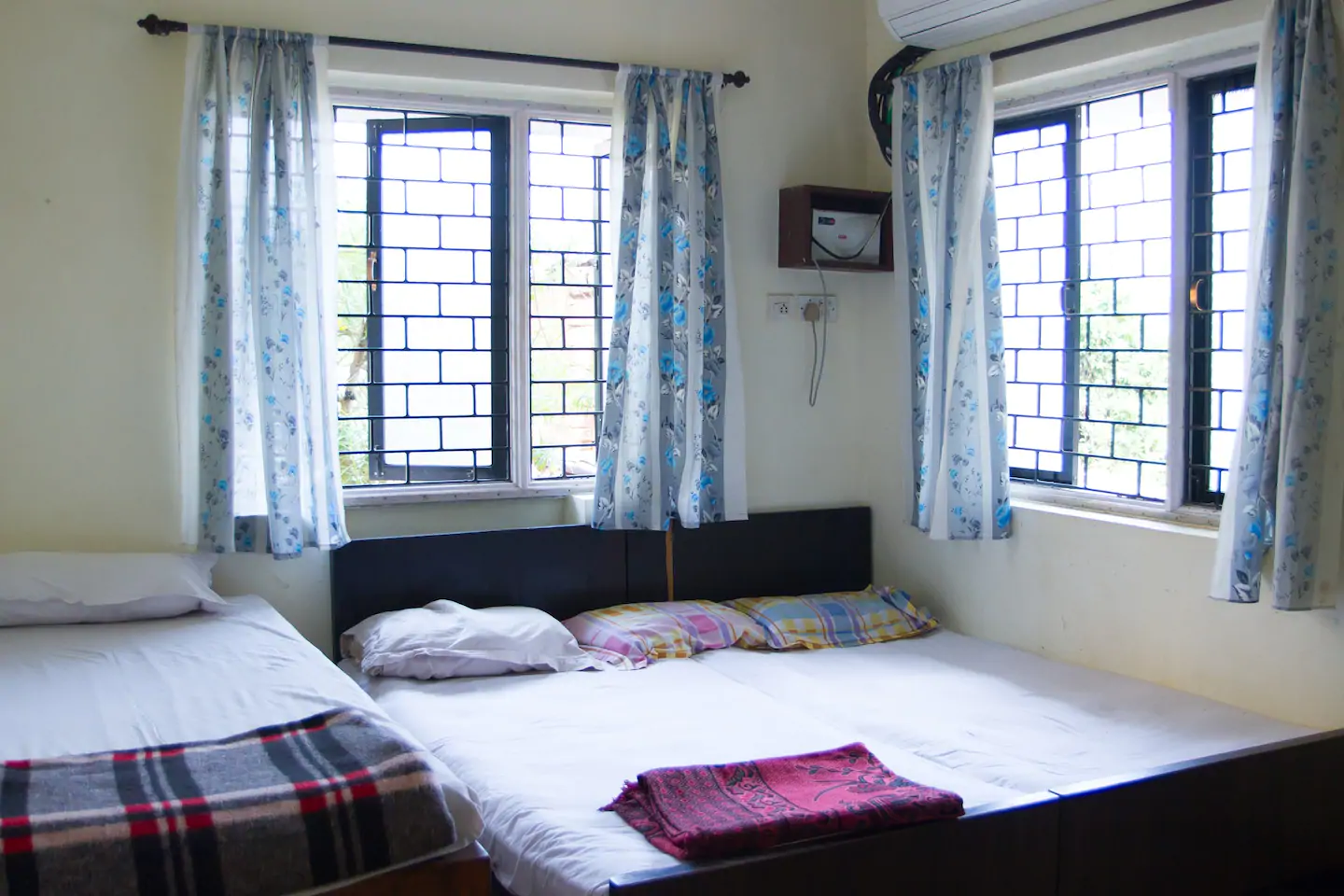Furnished 1BHK Flats in Candolim - Tap to explore photos