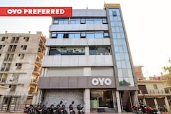 Hotel O S R Hotel, Lucknow