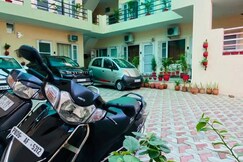 saini guest house, Gurdaspur