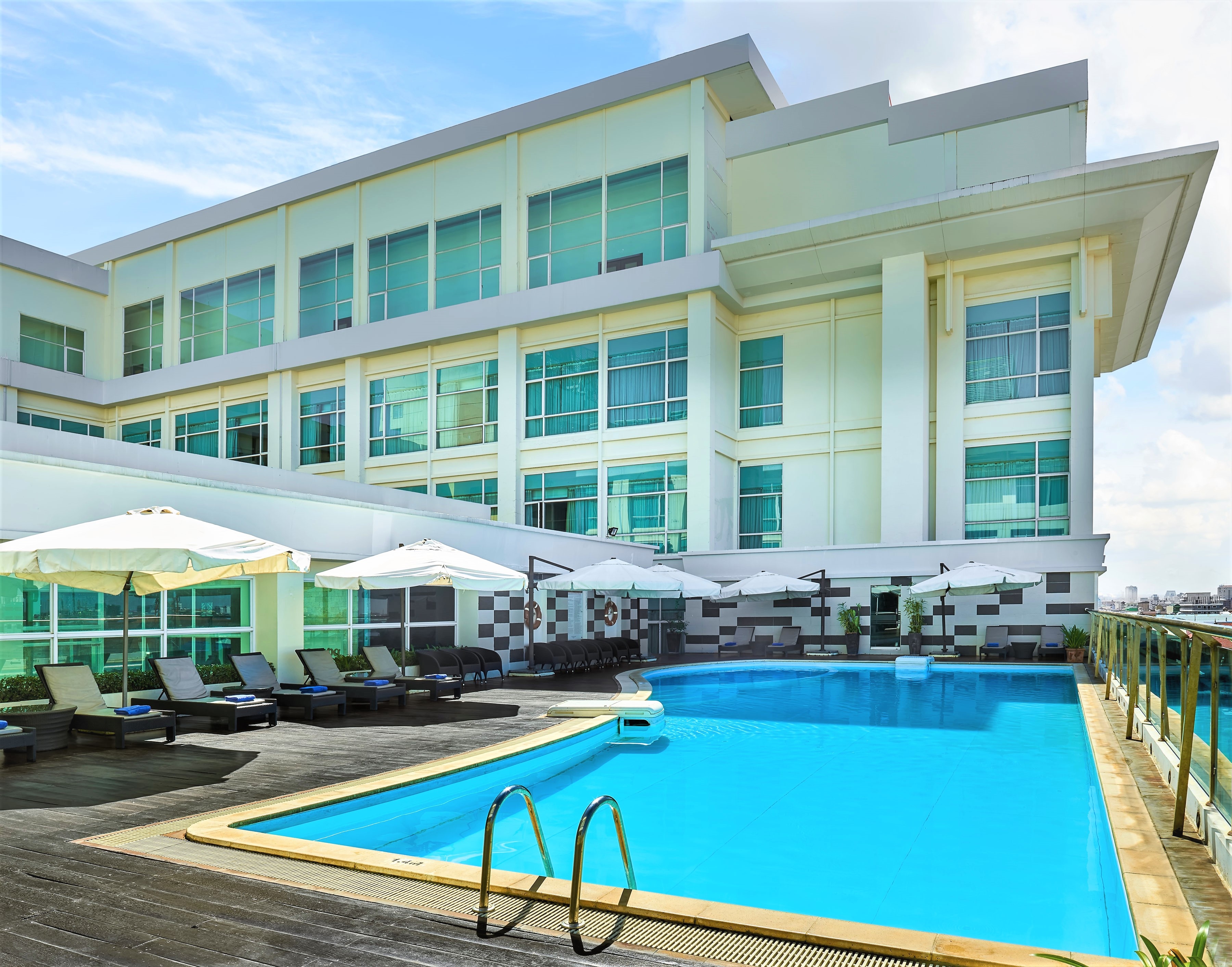 Dara Airport City Hotel & Spa - Tap to explore photos