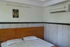 Hotel Yuvaraj Palace, Vijaywada