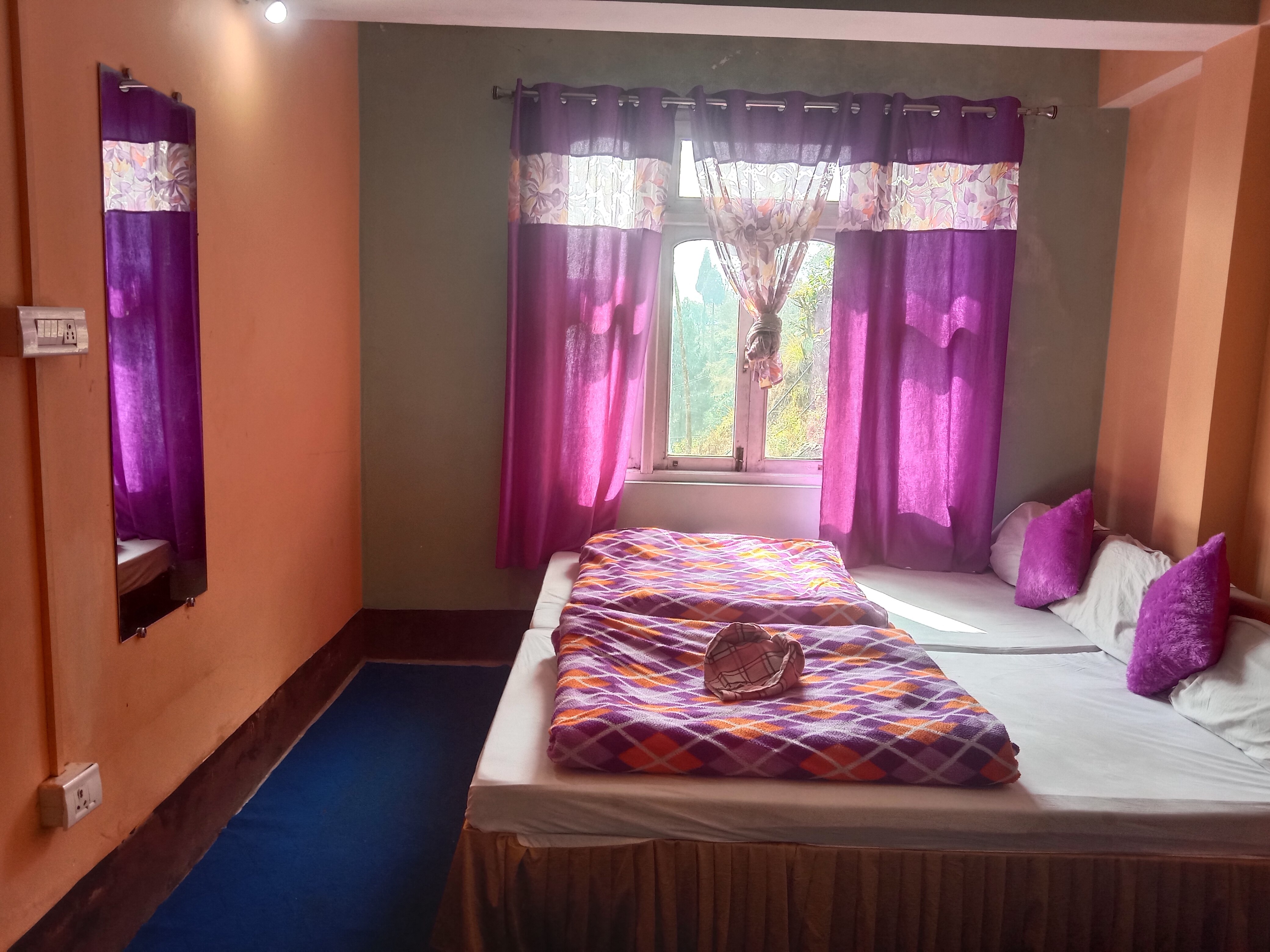 Sikkim, Khangri home stay - Tap to explore photos