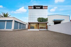 Super Townhouse Chakan Corporate Homestay Formerly New Royal Inn, Pune