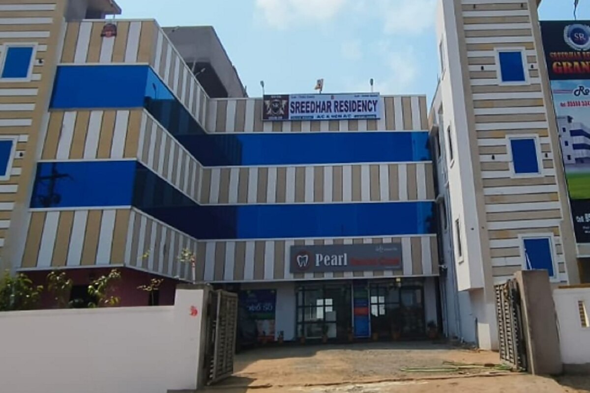 Hotel Sreedhar Residency - Tap to explore photos