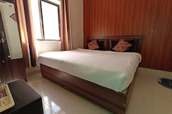 Arthstay Rishikesh Lakshman Jhula, Rishikesh