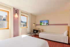 ibis Styles Le Puy-en-Velay, Isere