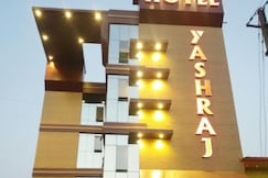 Hotel Yash Raj Palace, Bijawar