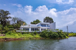 SaffronStays I Kairos Athena 3 BHK Villa, Khopoli