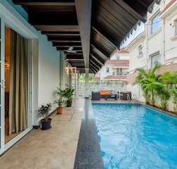 Swimming Pool 1