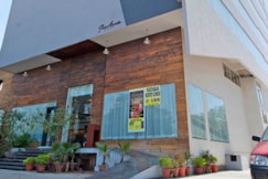 The Aures (formerly known as Keys Select The Aures), Chhatrapati Sambhajinagar