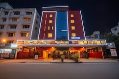 FabHotel Ranjanas - Nr humkar Chowk, Pune