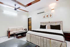 Hotel O Golden Guest house, दिल्ली