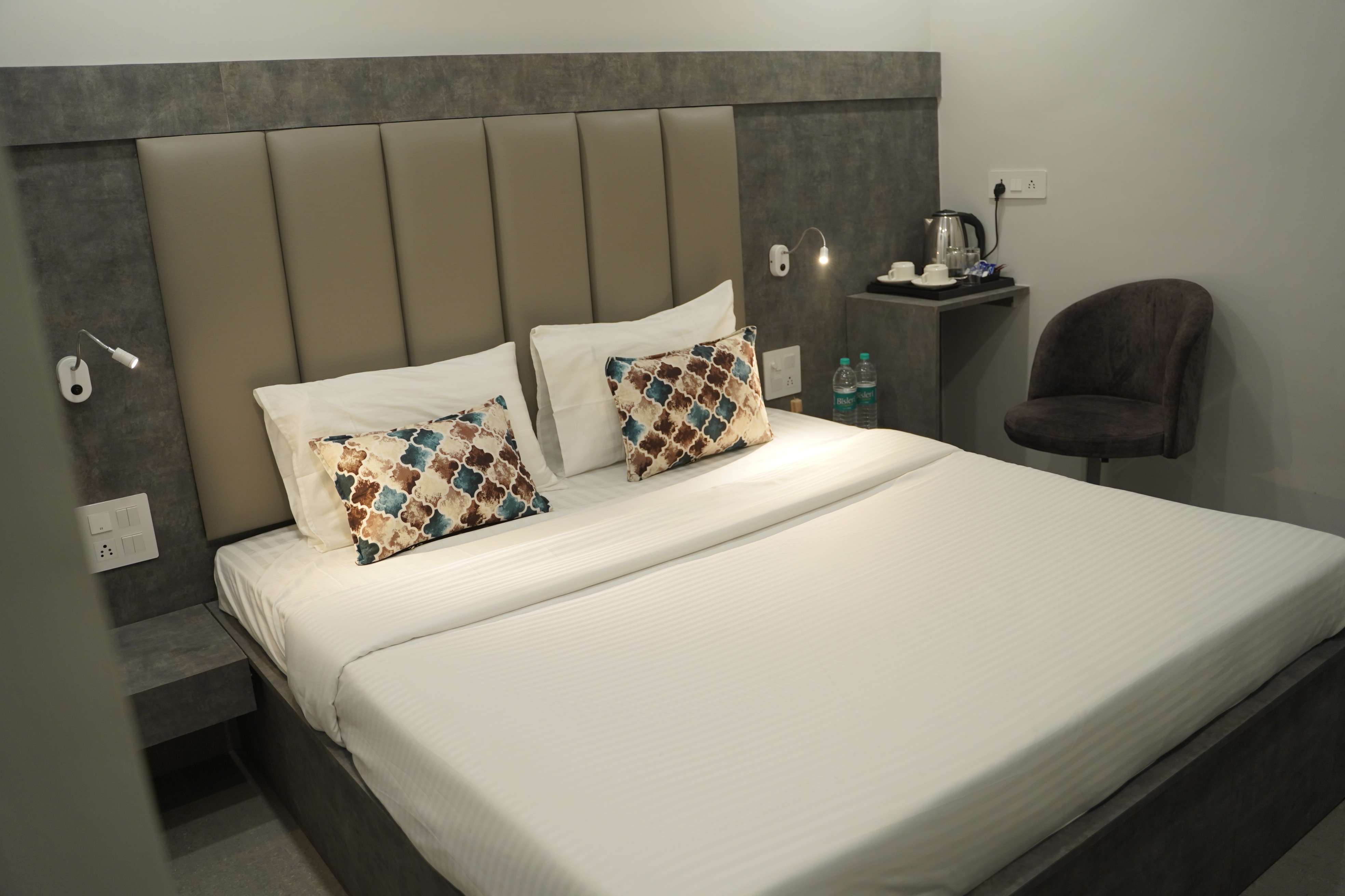Hotel Grand Maurya's - Tap to explore photos