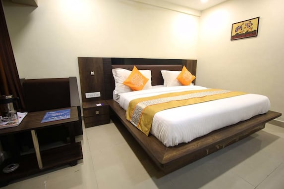 Hotel Soham Palace Ahmedabad - Deal Hotel HD Photos & Reviews