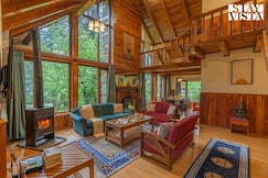 StayVista at Silver Oak @Retreat Cottages, Manali