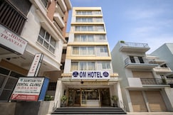 Aum Hotel, Puttaparthi