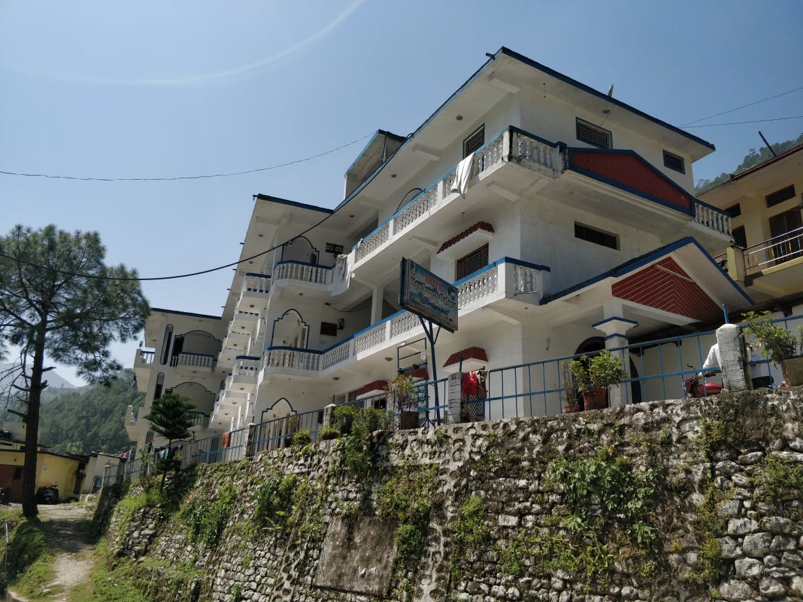Hotel Neelkanth - Tap to explore photos