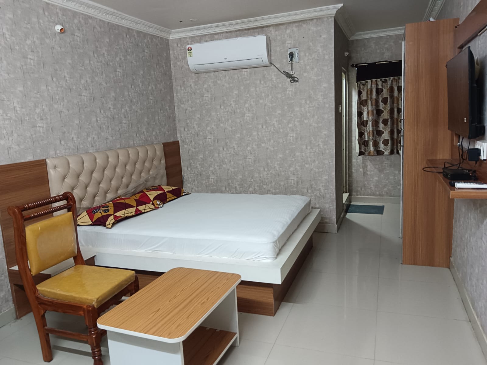 Hotel Sitara Piduguralla 60 kms from Guntur - Tap to explore photos