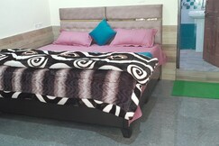 Pitrachaya Home Stay, Guptkashi