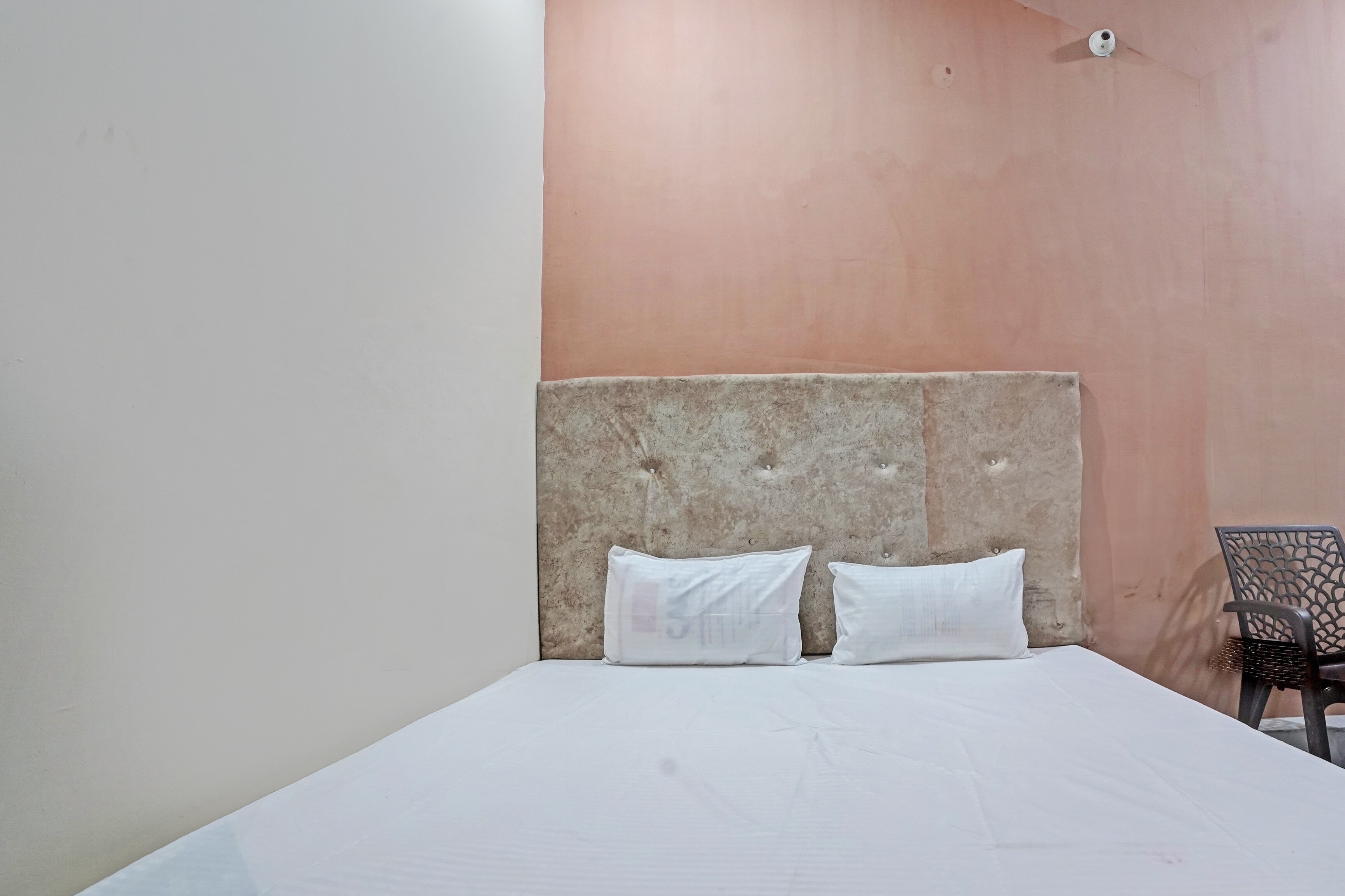 Hotel O New friends Residency - Tap to explore photos