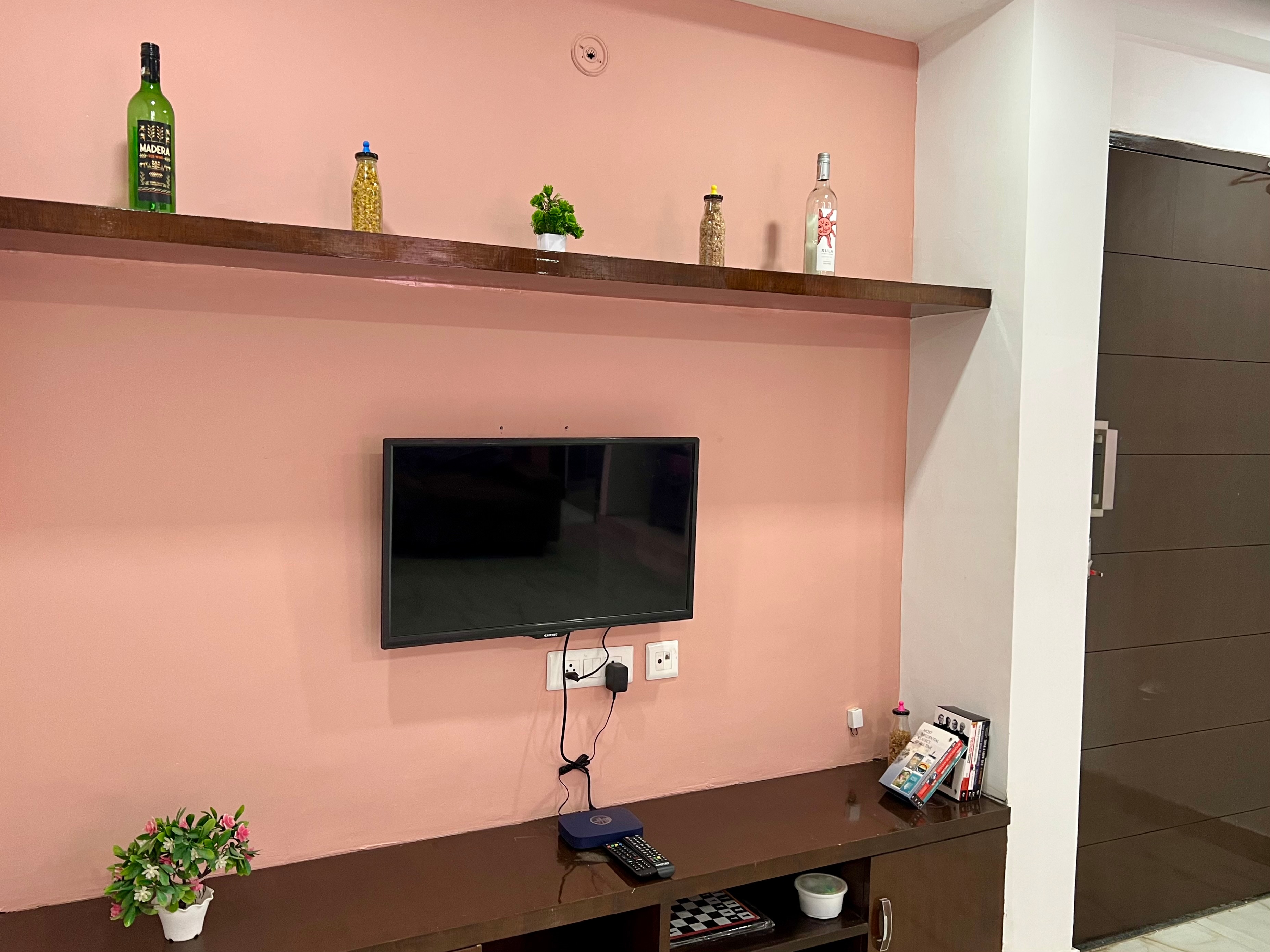Tulip 3BHK by Wabi Sabi Stays With Private Balcony - Tap to explore photos
