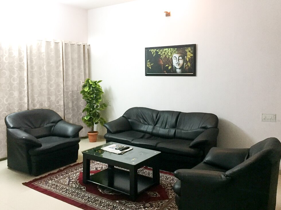 Maple Tree Service Apartments Gandhinagar Best Rates On Gandhinagar Hotel Deals Reviews Photos