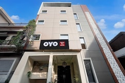Hotel O The Great Hotel And Restaurant, Prayagraj