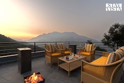 StayVista at Villa Bluejay, Solan
