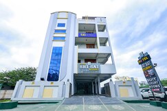 FabHotel SSR, Khammam