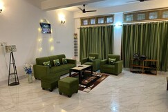 Ownspace Abode Self-Cooking Stay | Near GNRC & Downtown Hospital, Guwahati