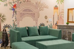 Sweet and Cosy 3BHK Apt near Sector 62, Noida