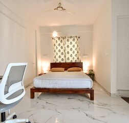 Queen Room with Balcony