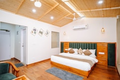 Kasauli Hills Glory, Kasauli