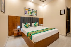 Treebo Ayodhya Grand, Ayodhya