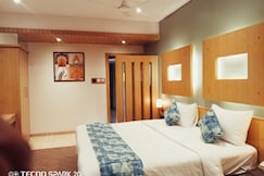 Hotel Mumbai House Thane, Thane