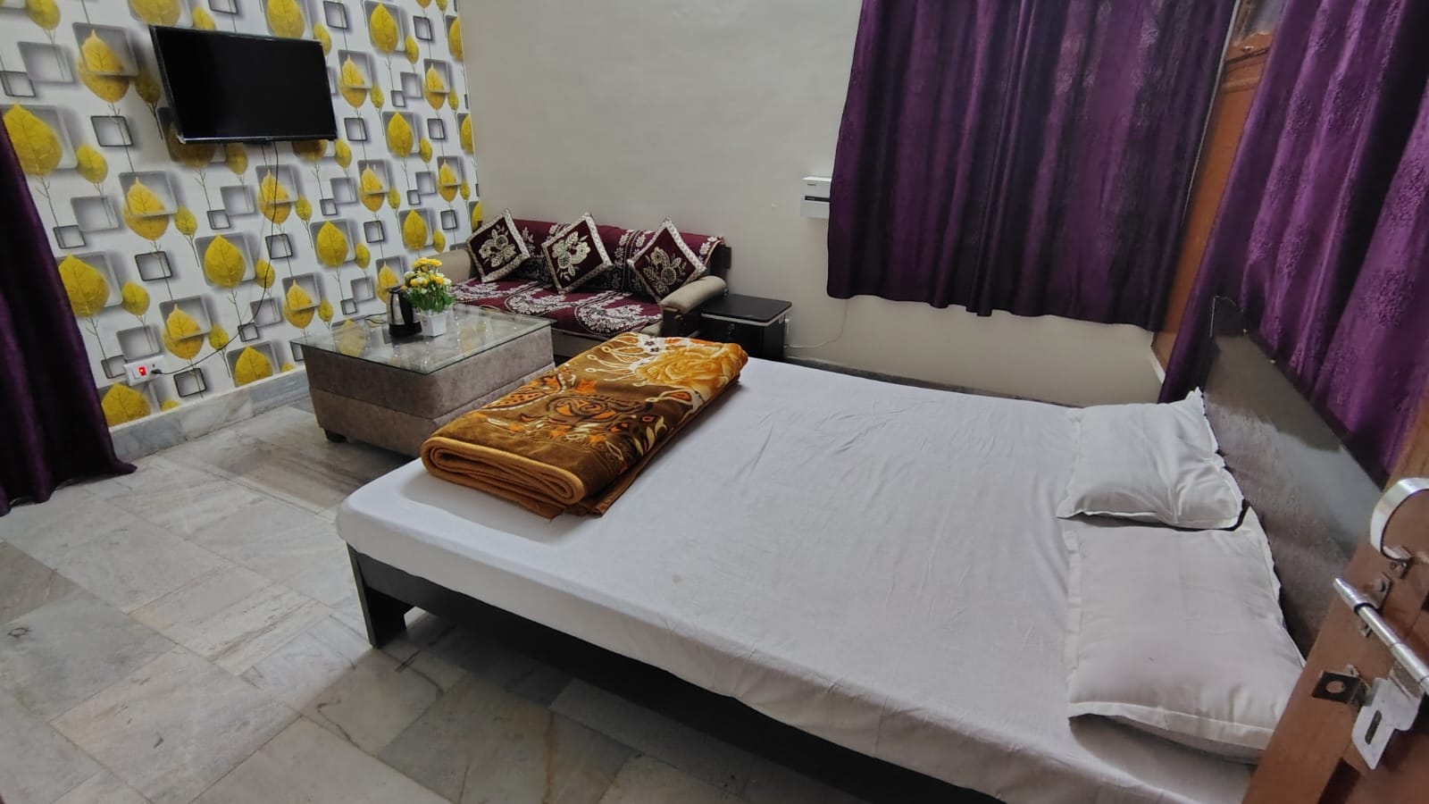 Anmol Hotel Banquet Hall - Tap to explore photos