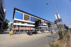 Hotel RK Palace, Vadodara