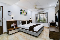 Hotel O R JOHNSON, Kolkata